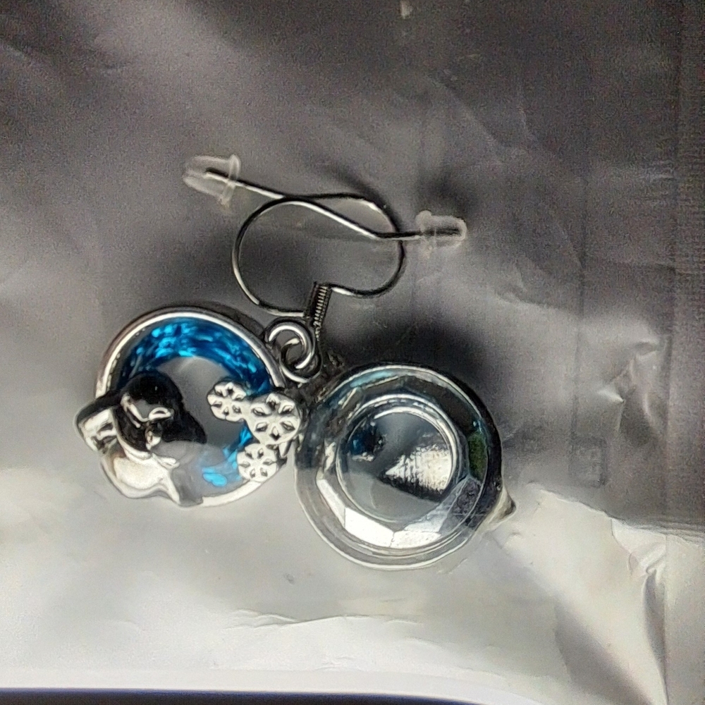 Cute Silvertone Cat & Dog Earrings w/ Blue Enamel - Picture 6 of 6